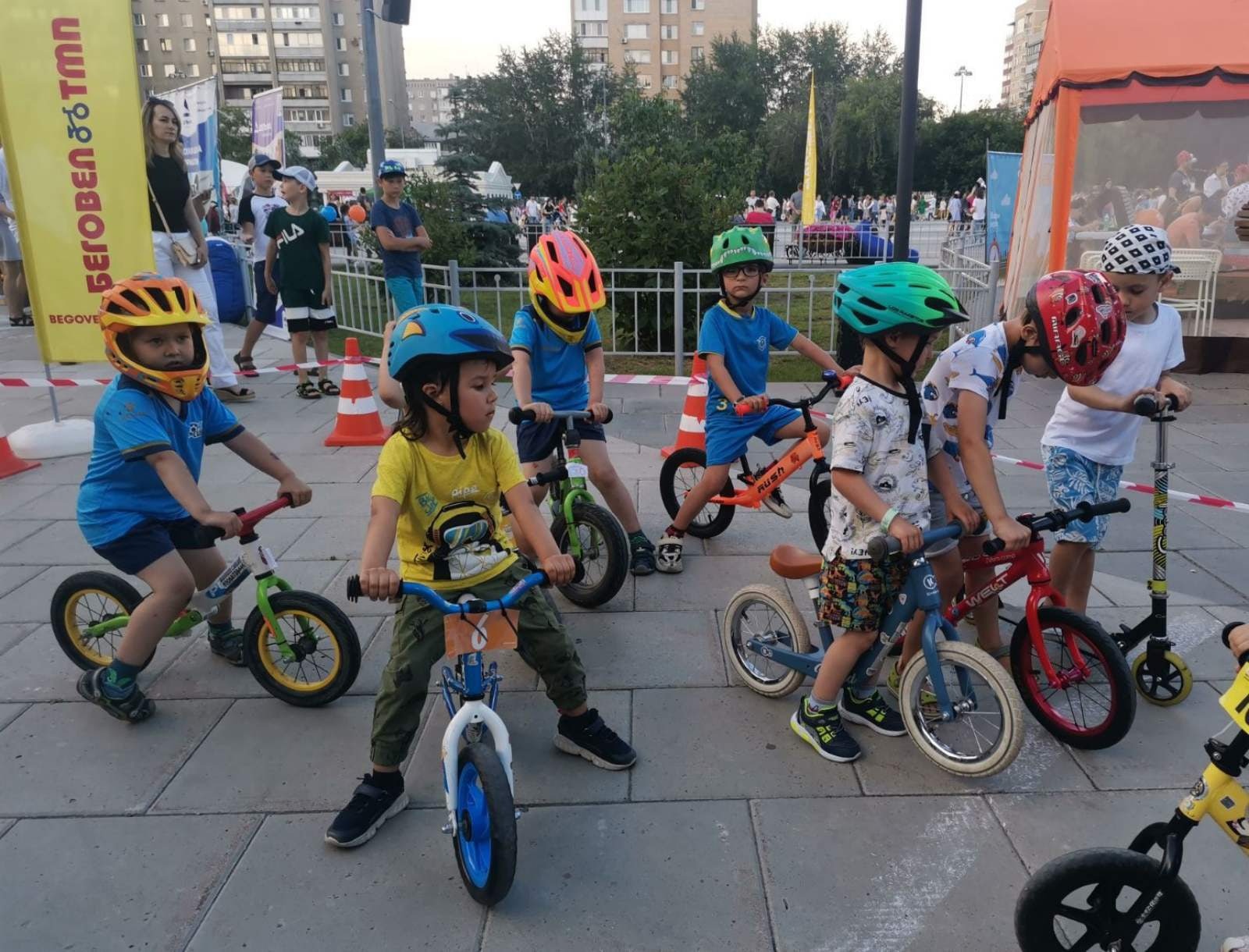 Чемпион Кугаевский рассказал о велоспорте и клубе беговелов в Тюмени