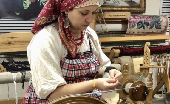 Тюменская ткачиха Наталья Денисова рассказала о нынешнем спросе на ковры