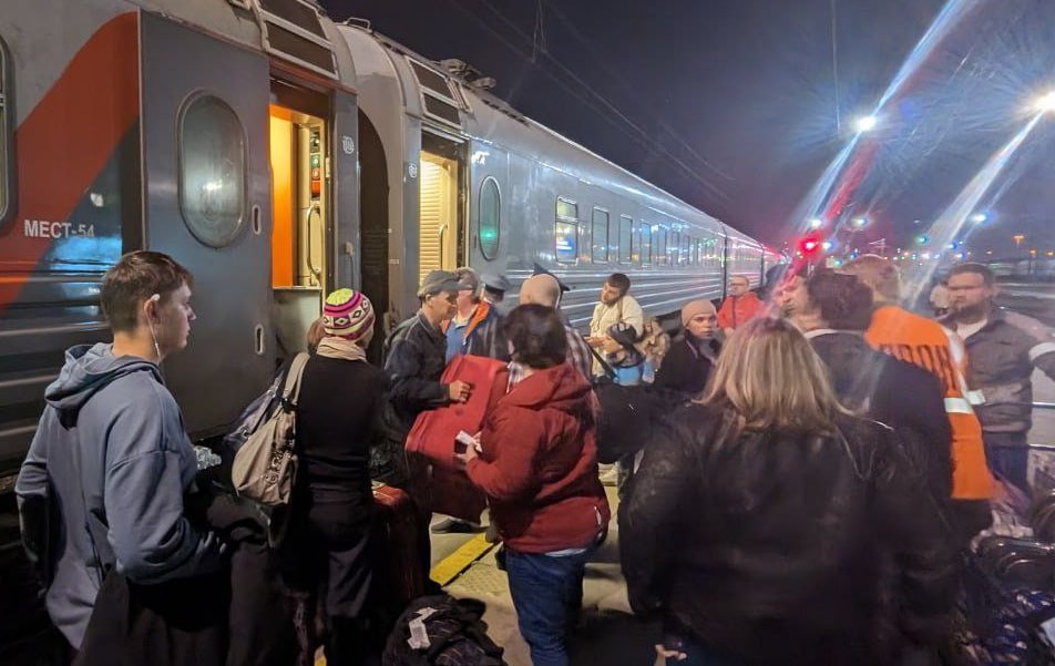 В Тюмень прибыли 23 беженца из Херсонской области Информационный центр Правительства