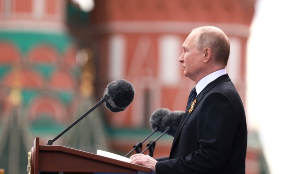 Владимир Путин планирует выехать за границу, несмотря на угрозу ареста