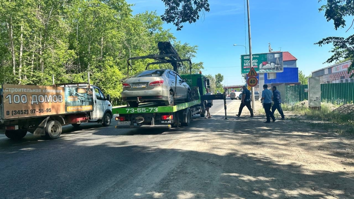В Тюмени водитель остался без машины из-за кучи долгов по штрафам ГИБДД по Тюменской области