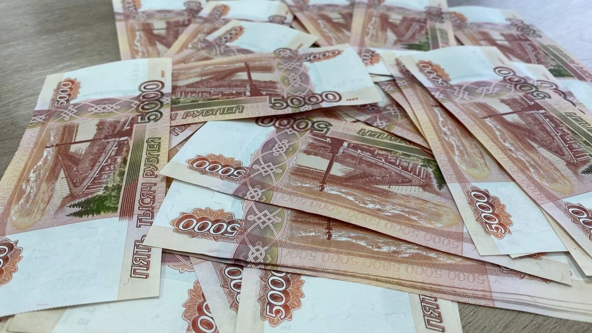 В Приморье продавщица присвоила деньги одной из торговых точек