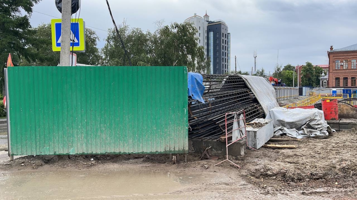 Долгострой в Тюмени уже много лет пытаются снести и наконец снесут