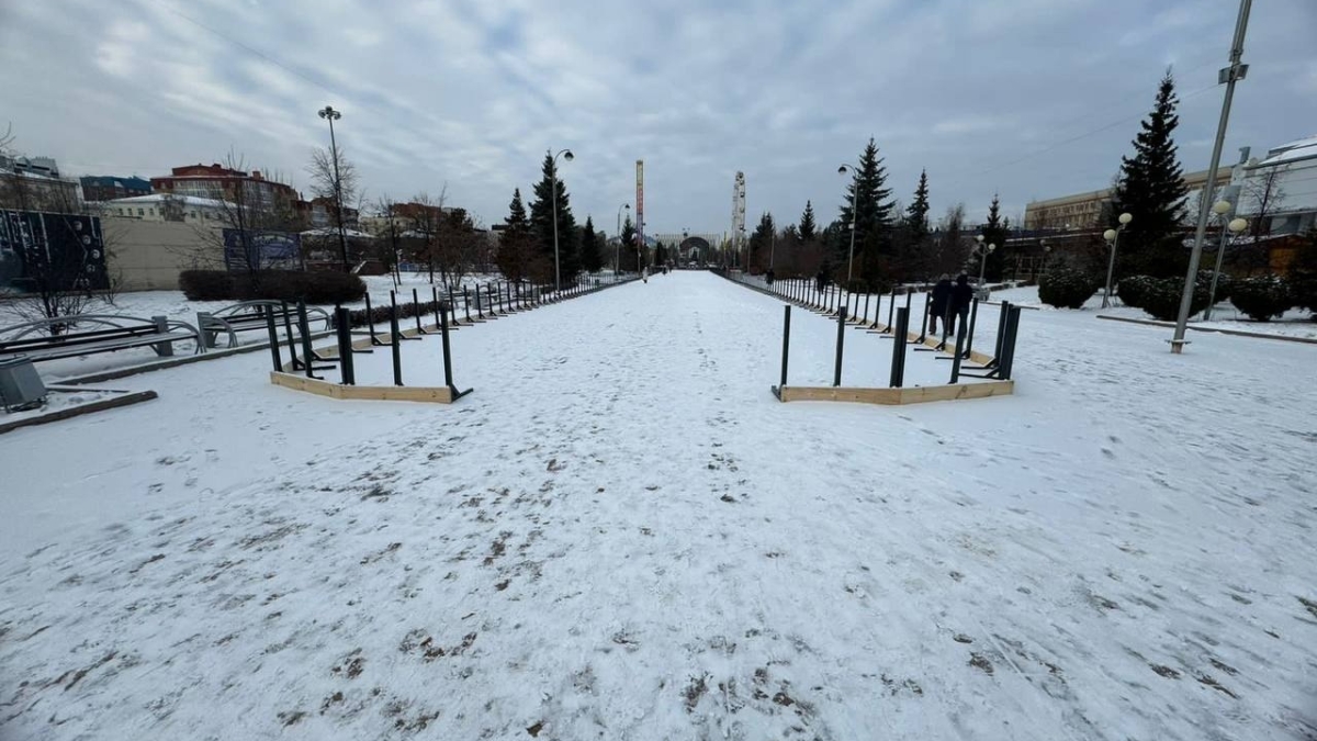 В Тюмени скоро откроется самый большой каток в городе vk.com/uletniy_katok_tyumen
