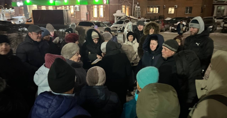 В тюменской школе №92 ЧП: семиклассницу лишили невинности в мужском туалете