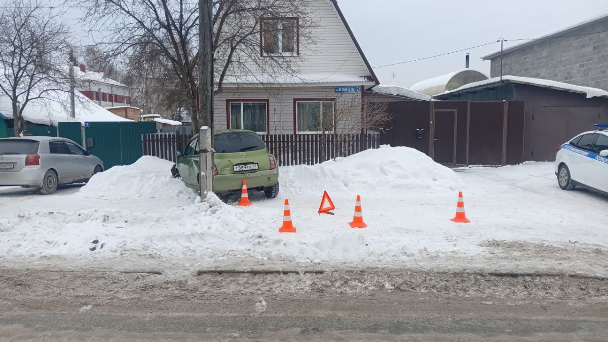 В поселке Боровском женщину сбила автомобилистка, обе ранены