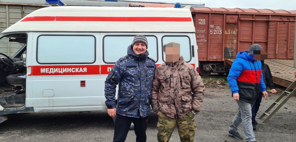 Мужчина из Тюмени сам отвозит технику и гуманитарную помощь на Донбасс