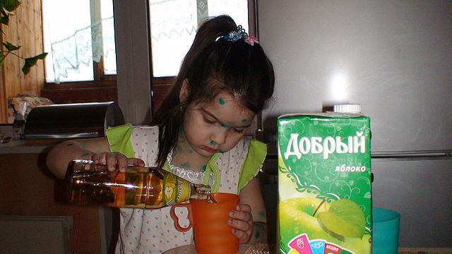 Тюменкам рассказали почему заражать детей специально нельзя