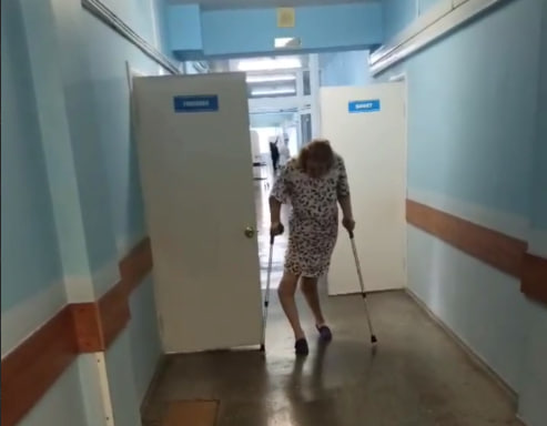 Тюменской пенсионерке вернули возможность снова ходить