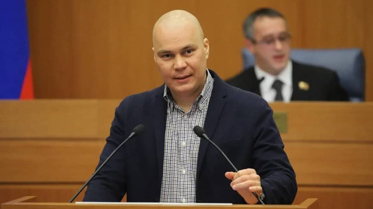 Московский депутат раскритиковал тюменских чиновников, заставивших людей сносить дамбу