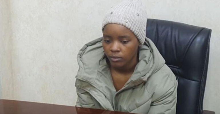 Студентку из Замбии приговорили к году условно за танец у мемориала ВОВ в ХМАО
