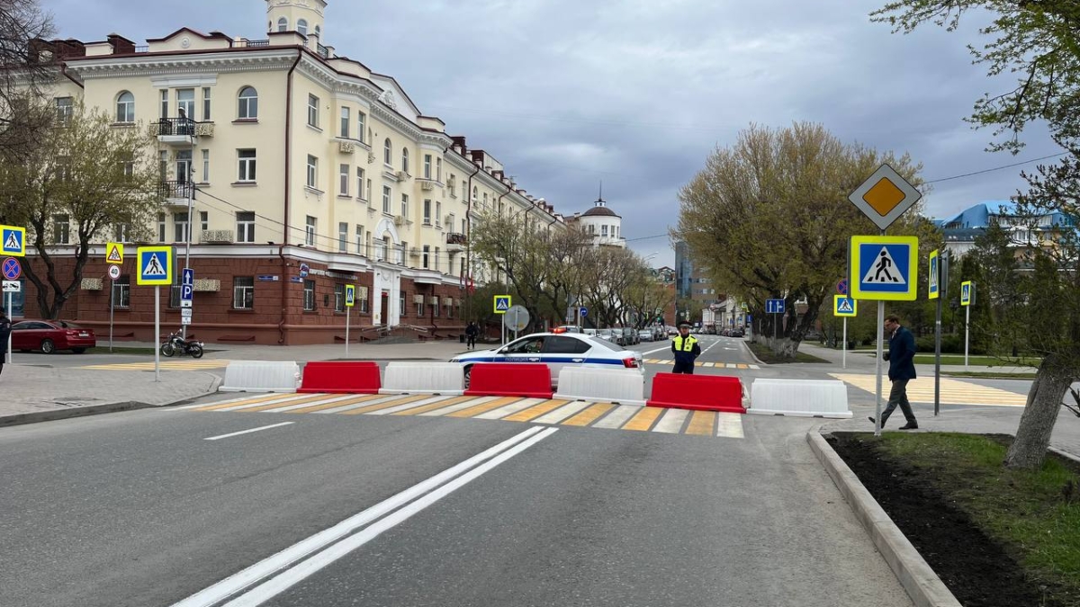 В Тюмени 8 мая ограничат движение транспорта на двух центральных улицах