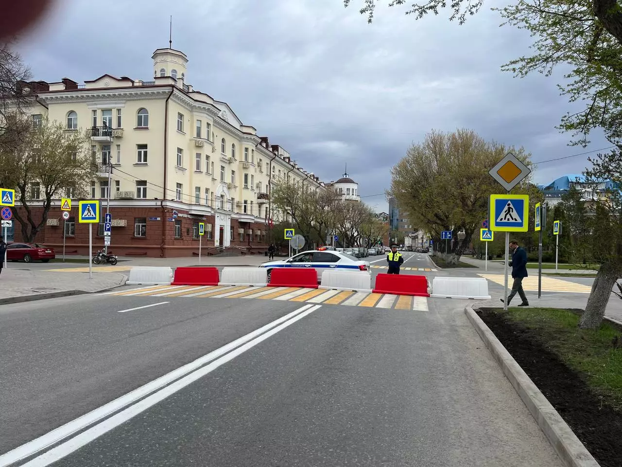 В Тюмени 8 мая ограничат движение транспорта на двух центральных улицах