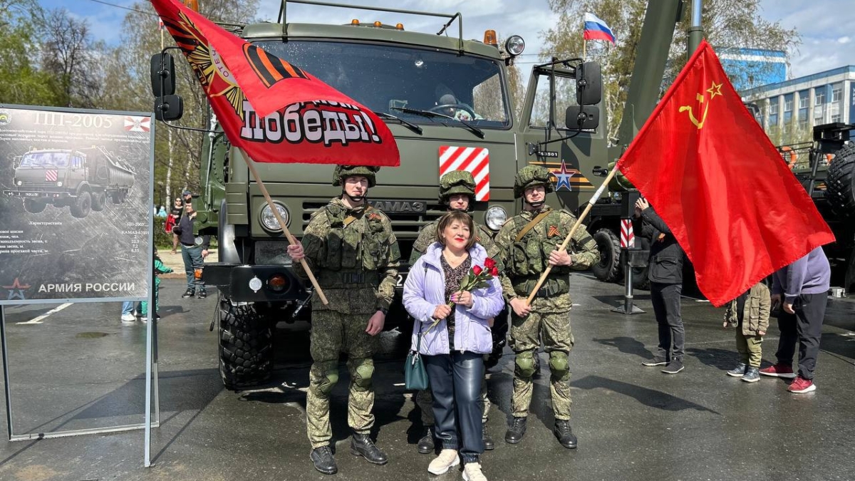 В Тюмени у технопарка желающие могут попробовать полевую кухню и поучаствовать в мастер-классах