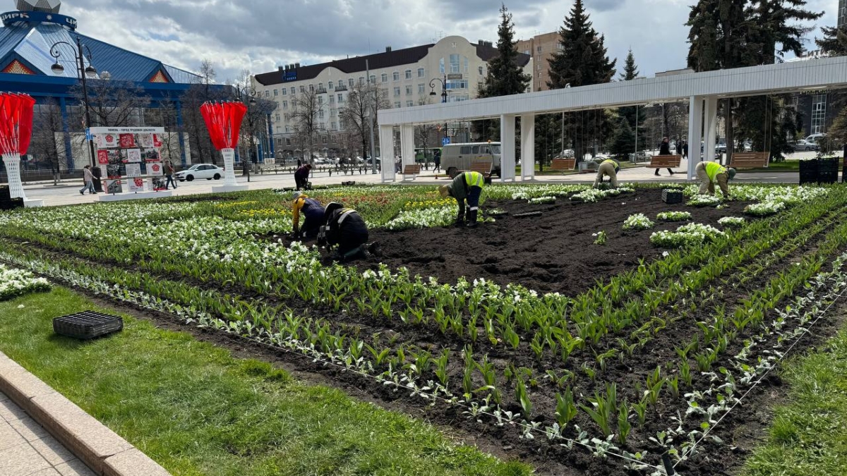 В Тюмени используется комплексный подход при благоустройстве скверов и  дворов