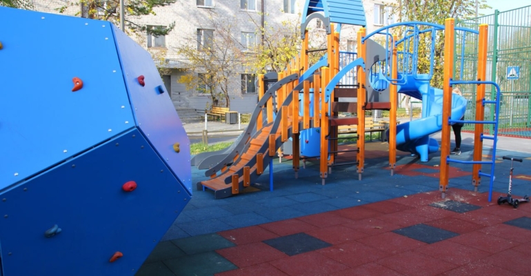Детскую площадку на улице Бабарынка обновят в этом году