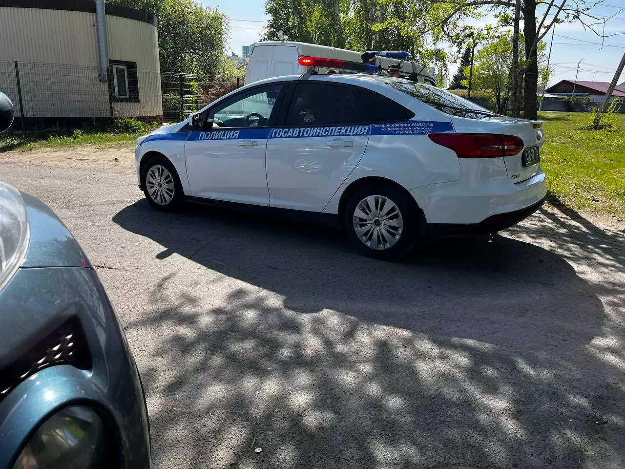 Тюменка пожаловалась, что после ДТП не смогла дозвониться до ГИБДД