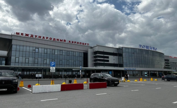 Лжеминеры сообщили о рюкзаках со взрывчаткой в тюменском аэропорту Рощино