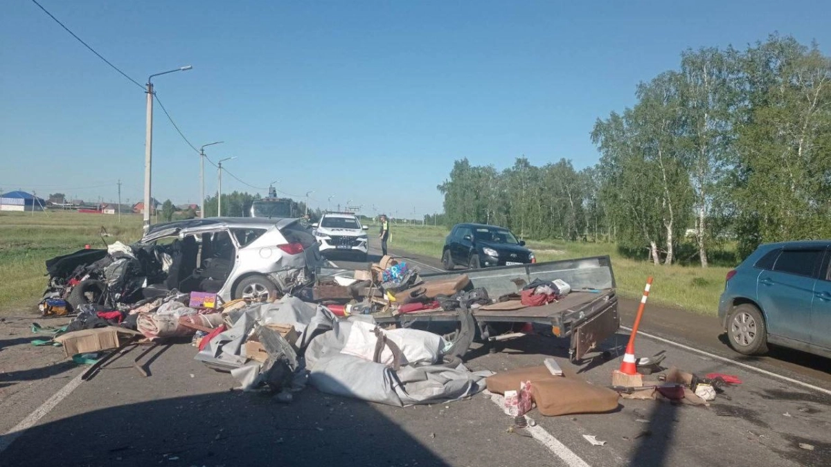 На тюменской трассе в ДТП травмировались шесть человек