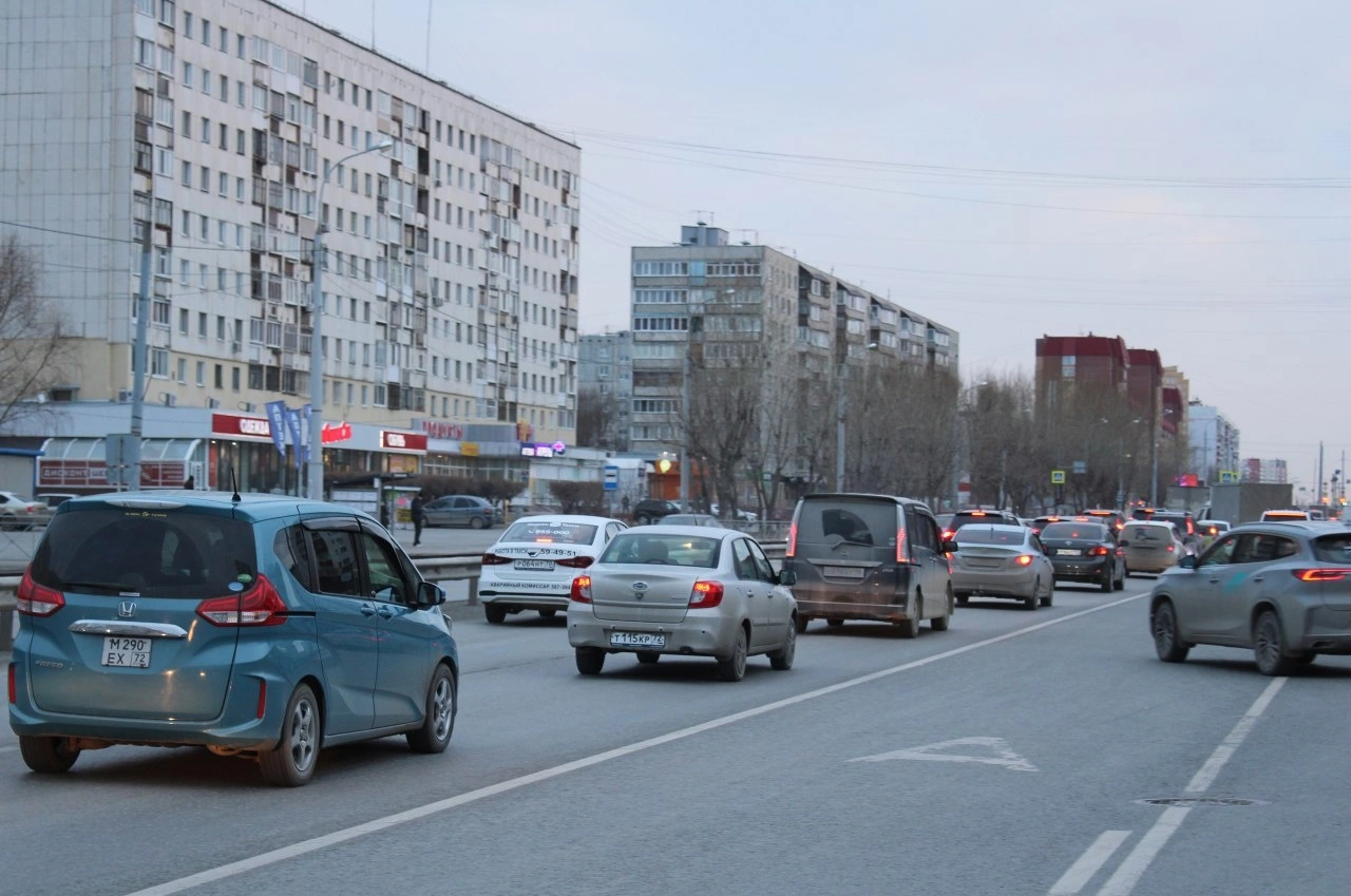 В Тюмени строят дороги с общей протяженностью в 12 километров