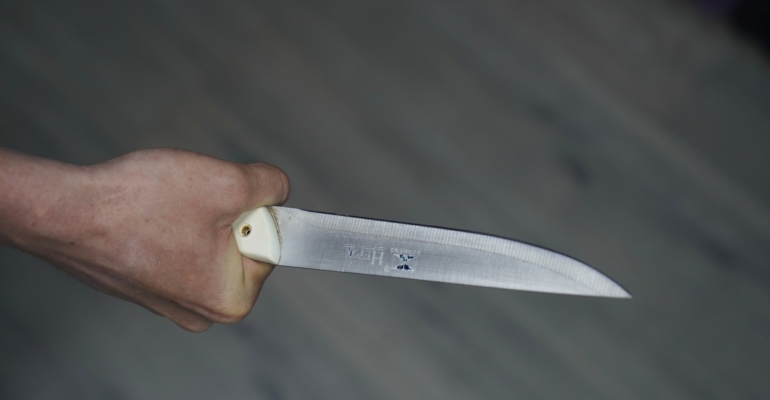 Подростки устроили массовую драку с ножом в ХМАО