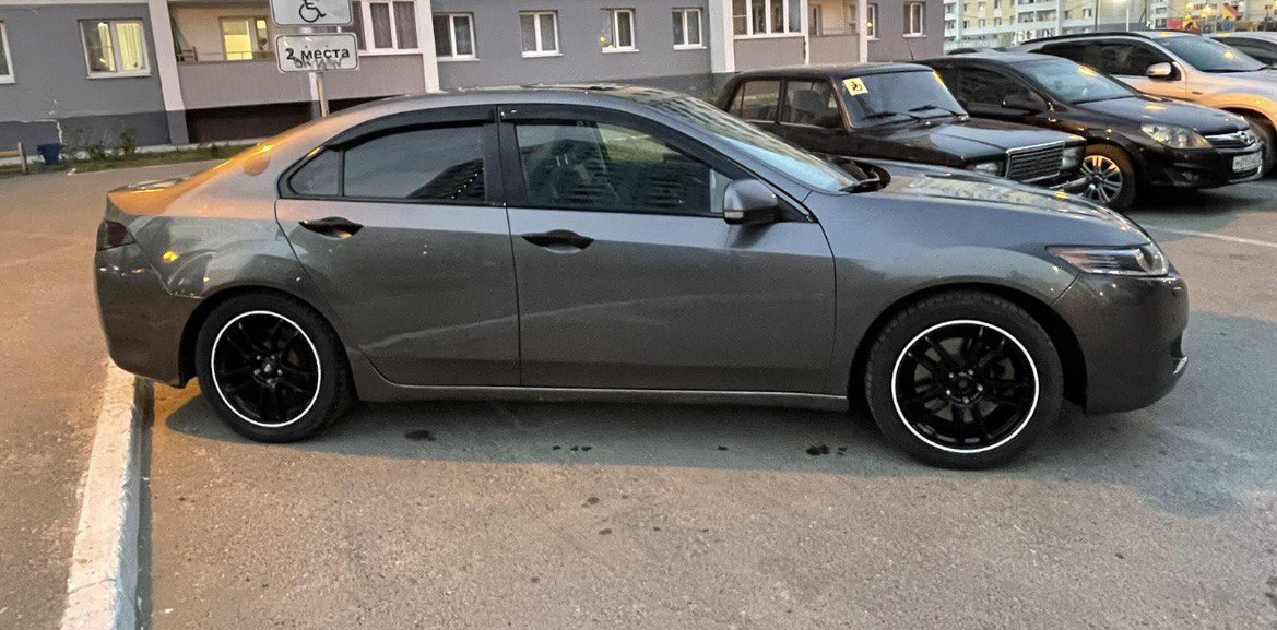 19-летний тюменец угнал авто, вскрыв замок ножом SM.News Тюмень