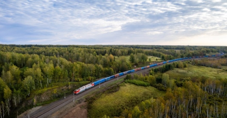 Первый скоростной грузовой поезд отправился из Тюменской области в Китай