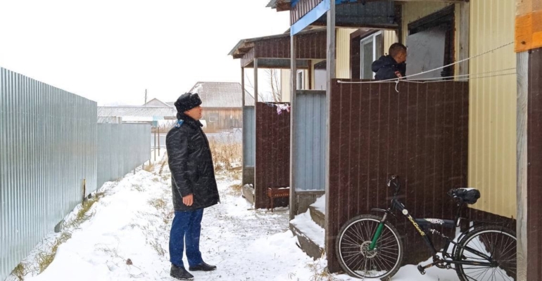 В тюменском селе найден труп ребенка с перерезанным горлом