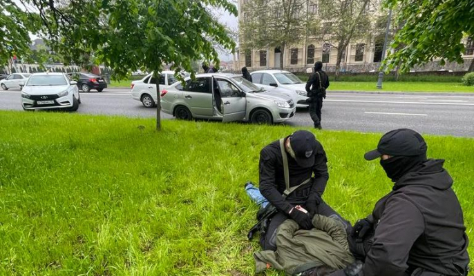 Силовики в Тюмени задержали ОПГ, которая промышляла насилием и вымогательством