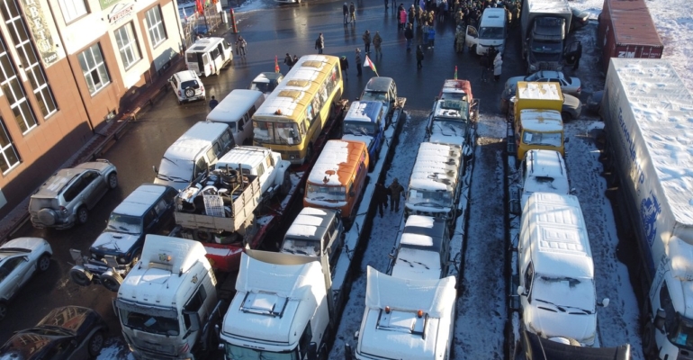 В Тюмени после митинга в парке Пограничников в зону СВО отправили девять фур