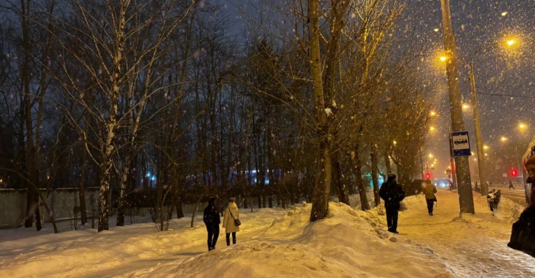 В Тюмени прокуратура организует проверку по факту стрельбы во дворе жилого дома