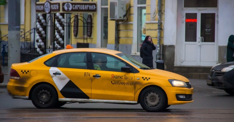 В Тюменской области из-за мигранта погиб ребенок в ДТП