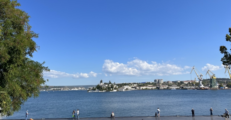 Блогер Колясников описал реконструкцию общественных пространств в Крыму