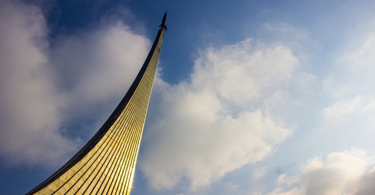 Грандиозные цели: Роскосмос намерен создать на Луне первую ядерную электростанцию