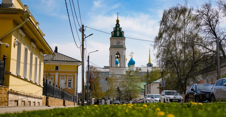 15 июня - церковный и народный праздник: Собор Всех Святых - Петровское заговенье