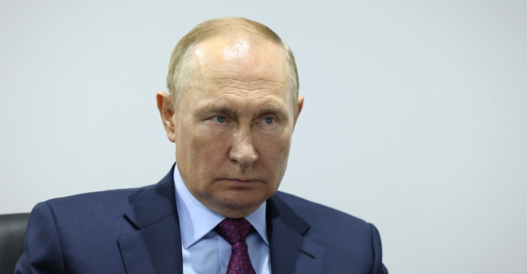 Путин: У нас в традиции всем доверять