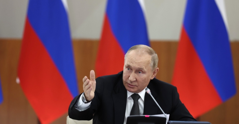 Политолог Мухин: Путин не оглядывается на позицию США