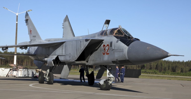 Накануне украинские силы нанесли удар по российской авиабазе