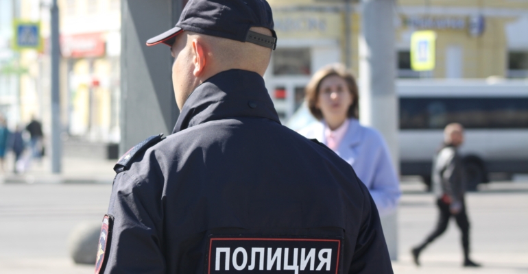 С 10 августа в Волгограде резко вырастут штрафы за шум, парковку на газонах и безбилетный проезд