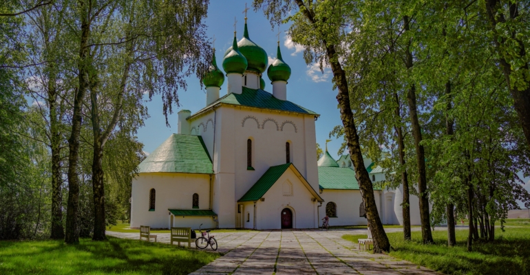 10 августа: почему в этот день нельзя торговаться - Народный праздник Прохоры - Пармены. Традиции, запреты, приметы