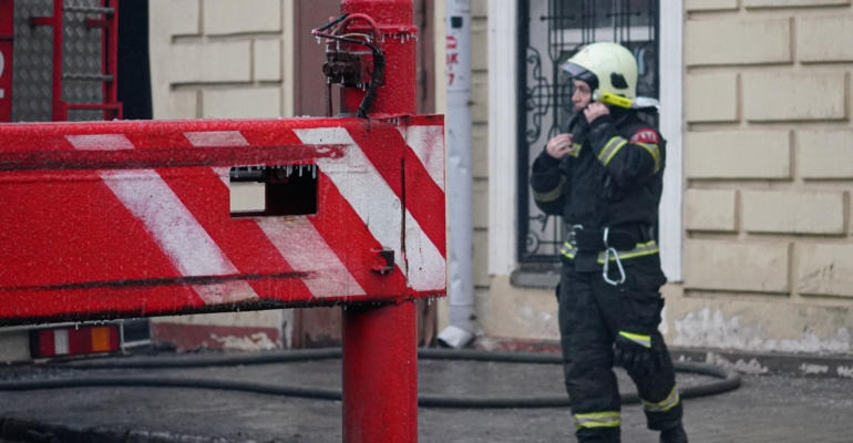 Разгерметизация трубопровода привела к взрыву в Стерлитамаке: 36 пострадавших, угроза повторного ЧП