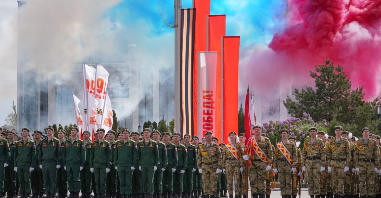 Аналитик Дзермант напомнил об опасности переписывания истории