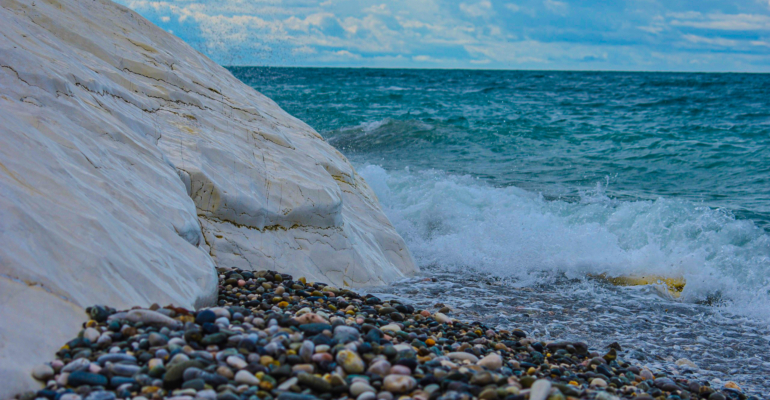 Стало известно, как не попасть в неприятности в Эмиратах Стало известно, как не попасть в неприятности в Эмиратах