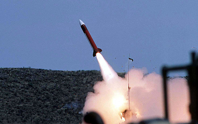 Политолог Перла: Трамп боится открытых военных конфликтов Политолог Перла: Трамп боится открытых военных конфликтов