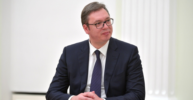 Аналитик Живов: Запад принуждает Вучича к покорности