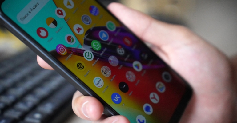 Дуров отомстил французам мемами: в Telegram запущена игра про его тюремный побег