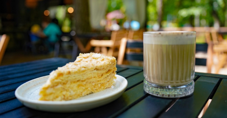 Торт со вкусом детства, но без сахара: ПП-Молочная девочка за 40 минут