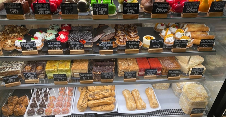 Готовлю мини-эклеры — шикарный десерт с хрустящим тестом и утончённым кремом