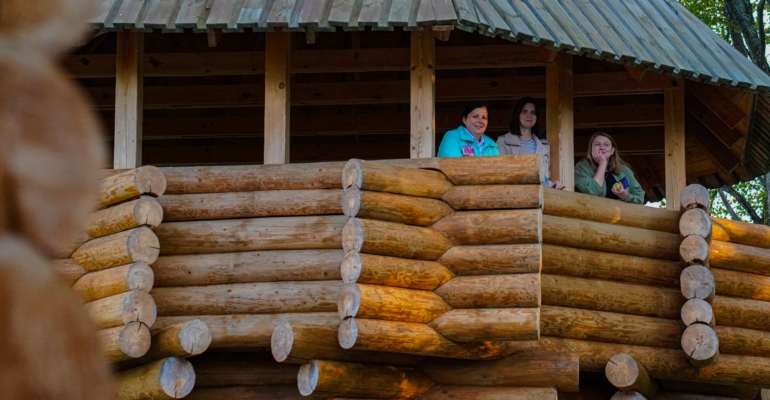 Заговор звёзд в ноябре-2025: три избранных знака встретят тень из прошлого