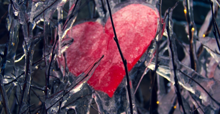 Три знака обретут любовь до конца 2025 года